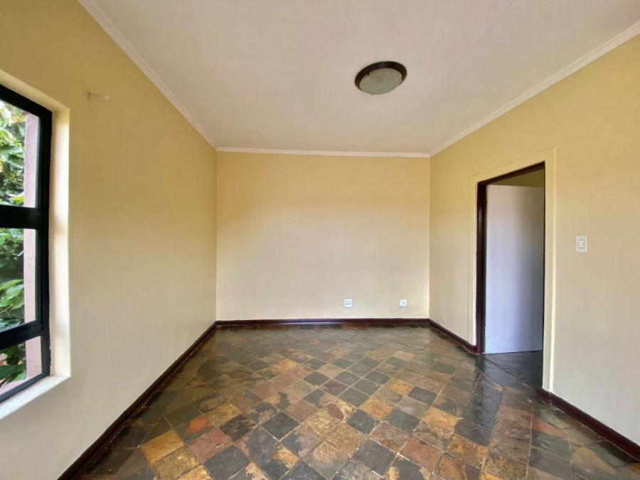 5 Bedroom Property for Sale in Amberfield Gauteng