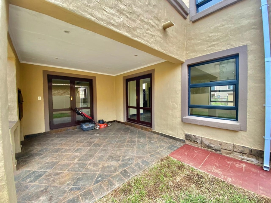 5 Bedroom Property for Sale in Amberfield Gauteng