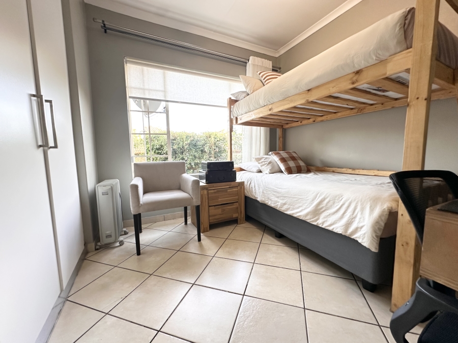 3 Bedroom Property for Sale in Thatchfield Estate Gauteng