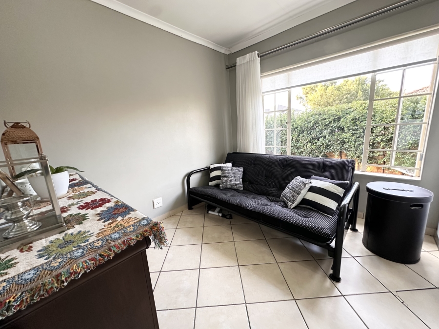 3 Bedroom Property for Sale in Thatchfield Estate Gauteng