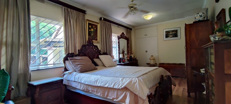 6 Bedroom Property for Sale in Eldoraigne Gauteng