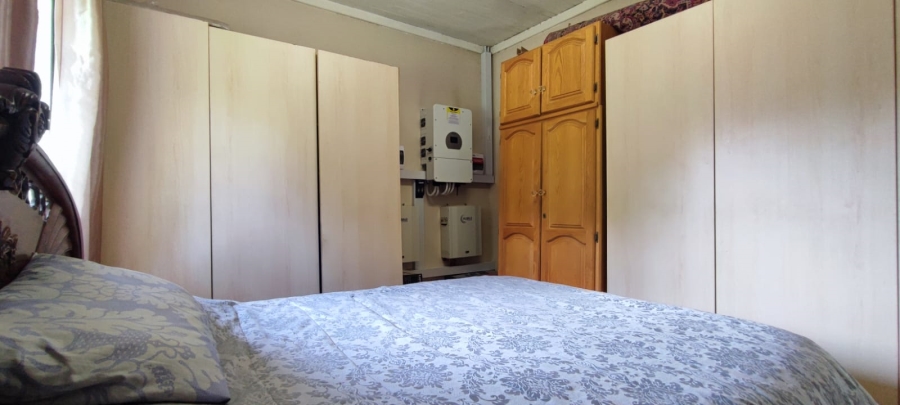 6 Bedroom Property for Sale in Eldoraigne Gauteng