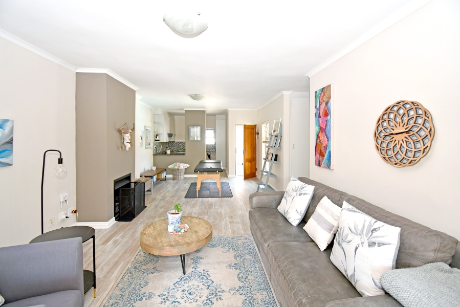 1 Bedroom Property for Sale in Atholl Gauteng