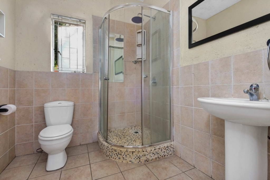 3 Bedroom Property for Sale in Greenstone Hill Gauteng