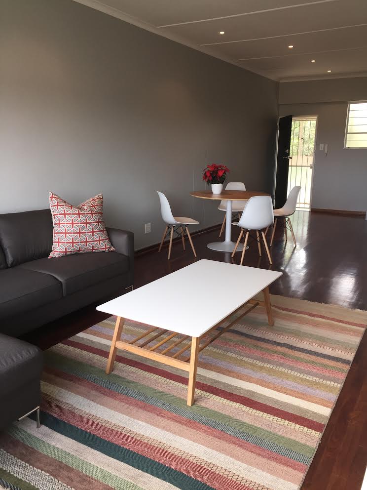 To Let 1 Bedroom Property for Rent in Parkmore Gauteng