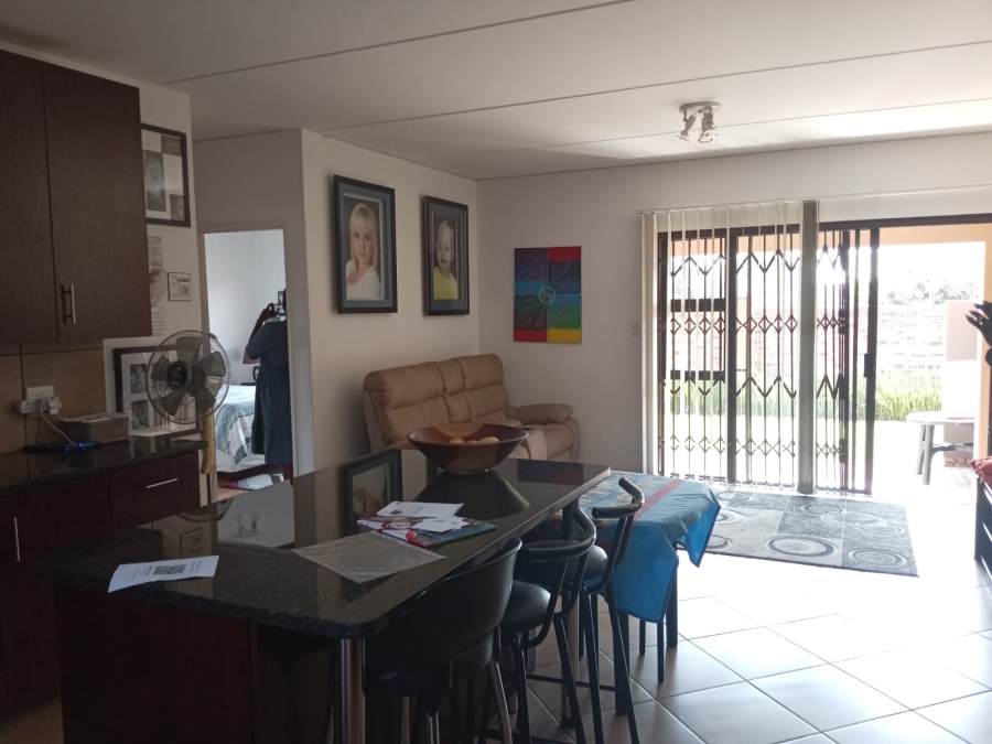 2 Bedroom Property for Sale in Albertsdal Gauteng