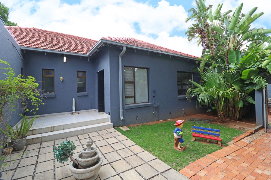 3 Bedroom Property for Sale in Highlands North Gauteng