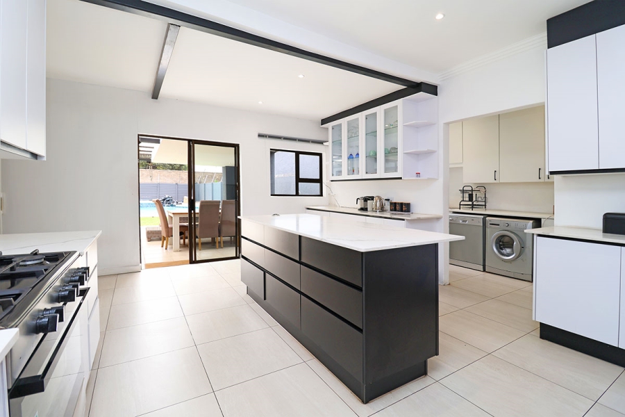 3 Bedroom Property for Sale in Highlands North Gauteng