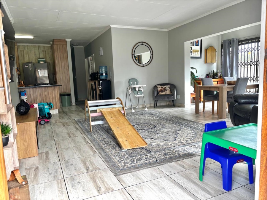 3 Bedroom Property for Sale in Sunair Park Gauteng