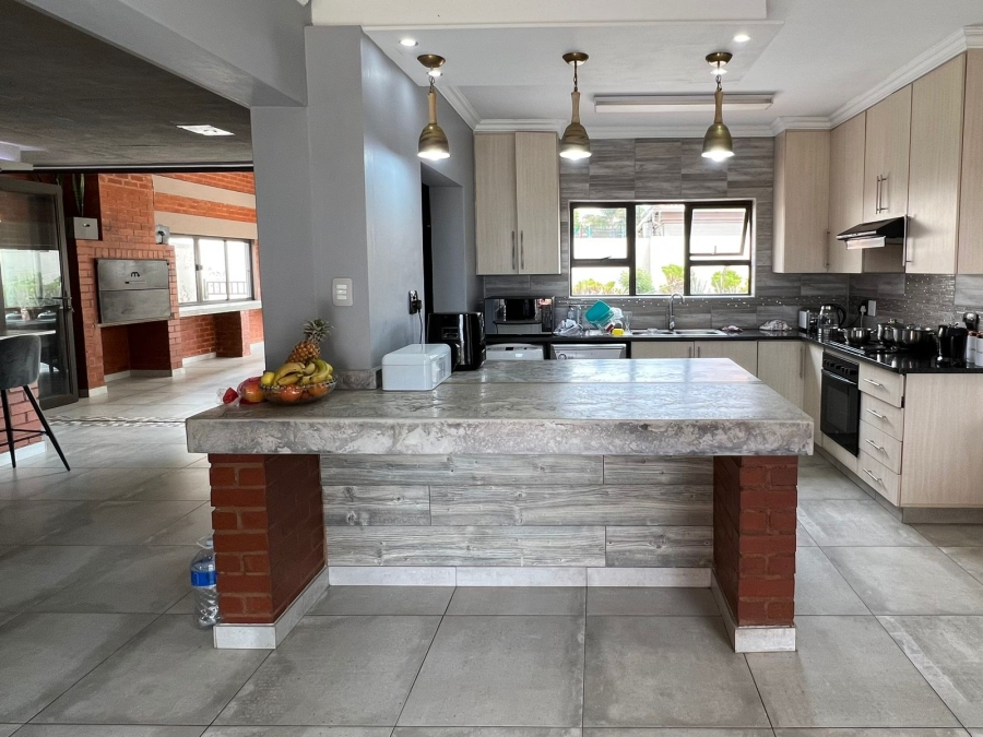 To Let 4 Bedroom Property for Rent in Equestria Gauteng