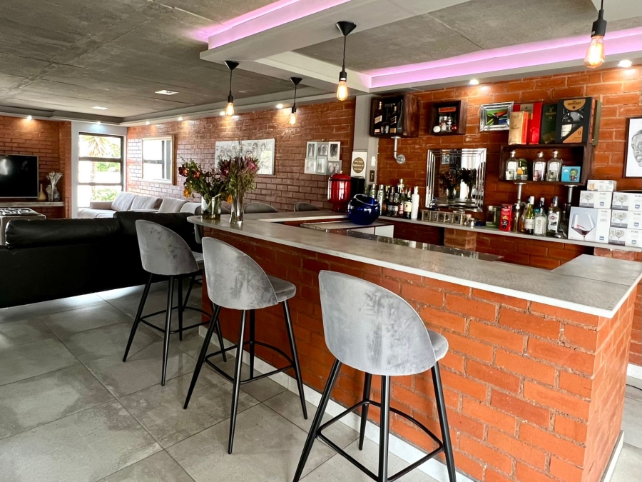 To Let 4 Bedroom Property for Rent in Equestria Gauteng