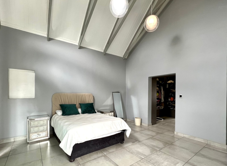 To Let 4 Bedroom Property for Rent in Equestria Gauteng