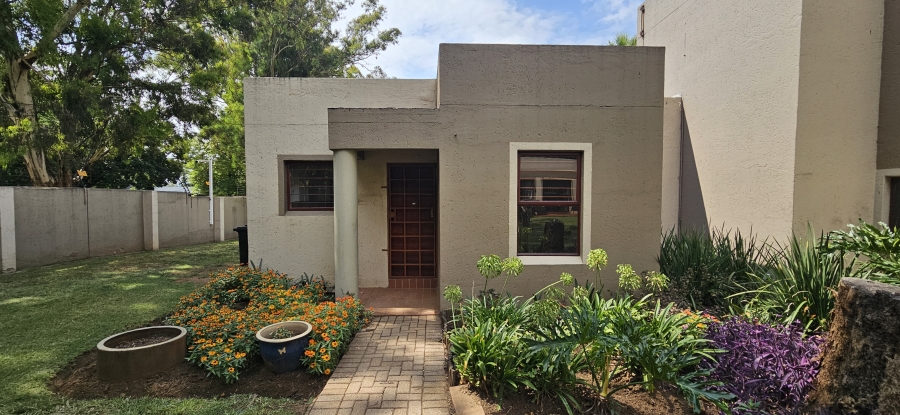 2 Bedroom Property for Sale in New Market Gauteng