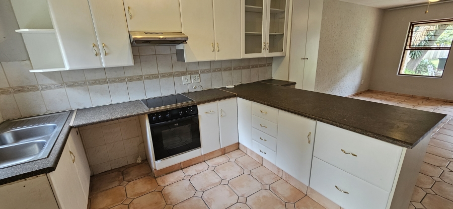 2 Bedroom Property for Sale in New Market Gauteng