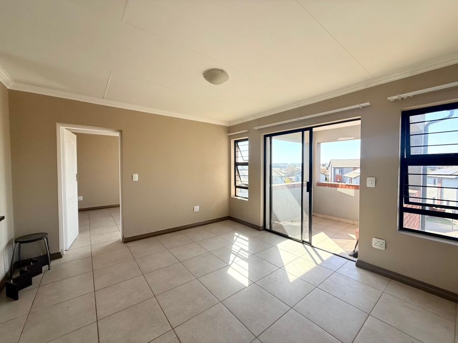 2 Bedroom Property for Sale in Amberfield Gauteng