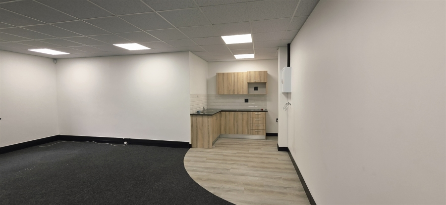 To Let commercial Property for Rent in Sunninghill Gauteng