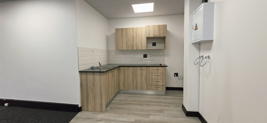 To Let commercial Property for Rent in Sunninghill Gauteng