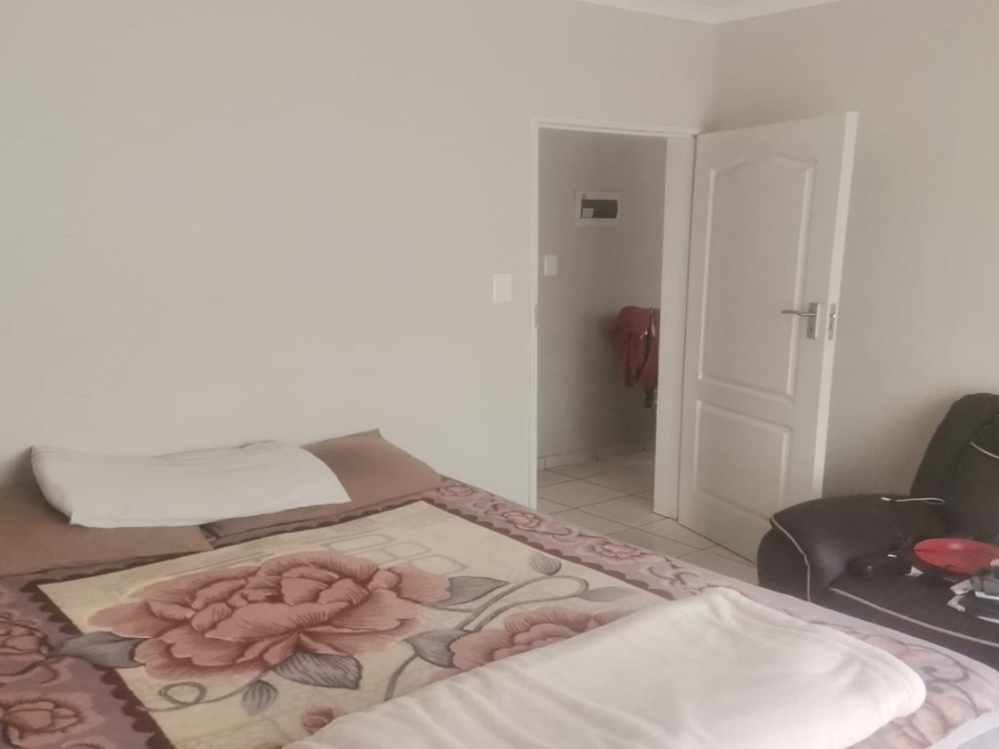 2 Bedroom Property for Sale in Vanderbijlpark CE 7 Gauteng