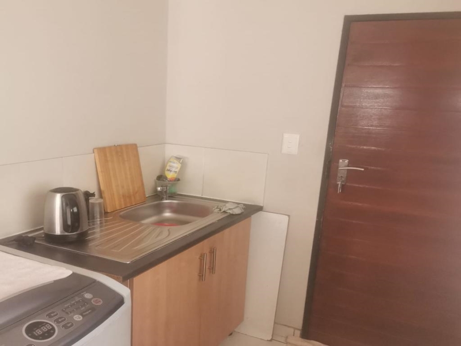 2 Bedroom Property for Sale in Vanderbijlpark CE 7 Gauteng