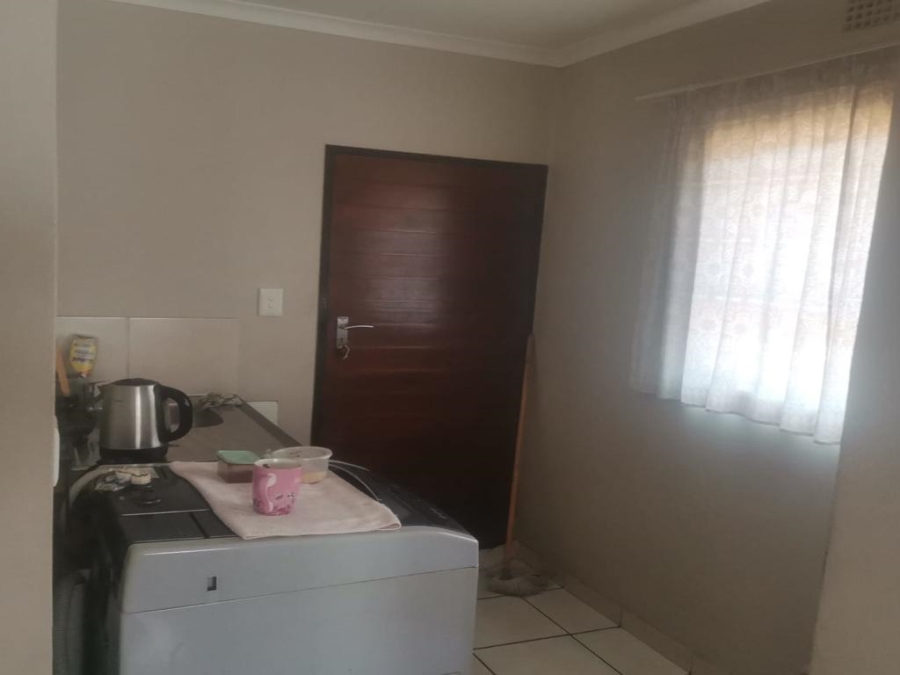 2 Bedroom Property for Sale in Vanderbijlpark CE 7 Gauteng