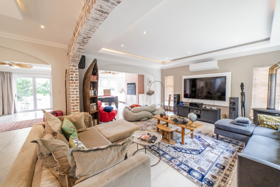 To Let 4 Bedroom Property for Rent in Helderfontein Estate Gauteng