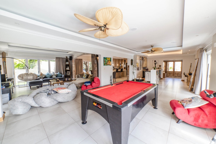 To Let 4 Bedroom Property for Rent in Helderfontein Estate Gauteng