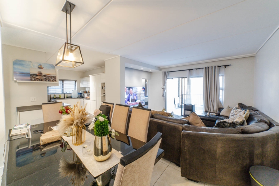 To Let 3 Bedroom Property for Rent in The Polofields Gauteng