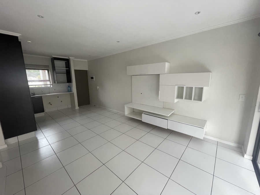 To Let 1 Bedroom Property for Rent in Fourways Gauteng