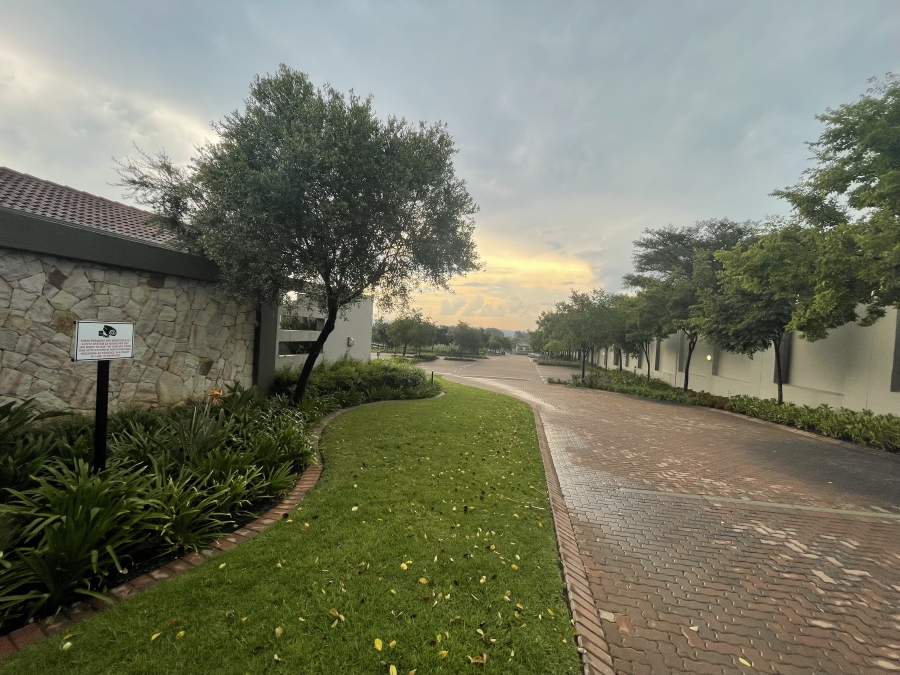 To Let 1 Bedroom Property for Rent in Fourways Gauteng