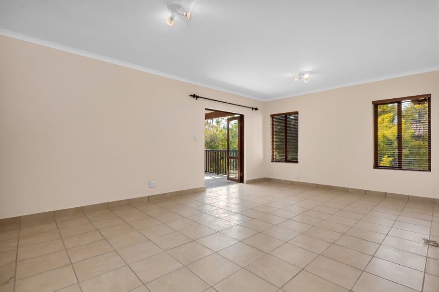 To Let 2 Bedroom Property for Rent in Broadacres Gauteng