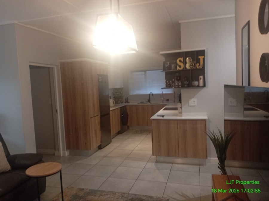 To Let 3 Bedroom Property for Rent in Waterfall Gauteng