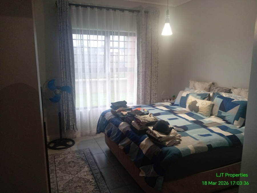 To Let 3 Bedroom Property for Rent in Waterfall Gauteng