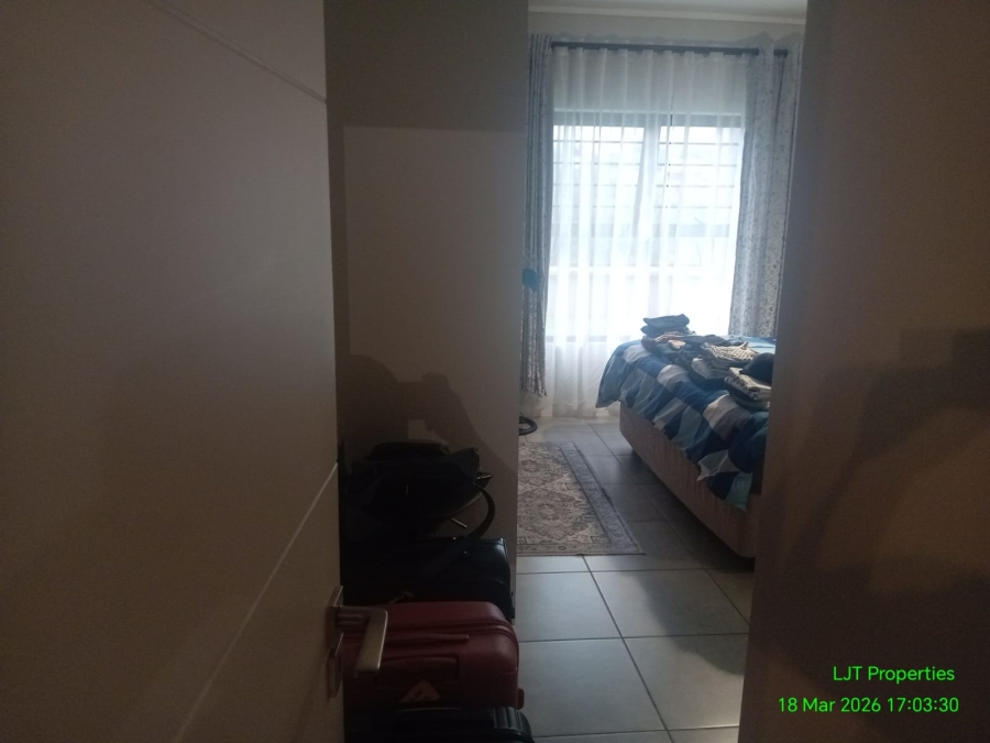 To Let 3 Bedroom Property for Rent in Waterfall Gauteng
