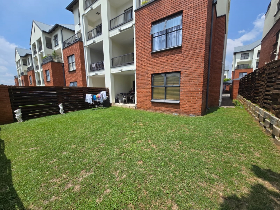 To Let 3 Bedroom Property for Rent in Greenstone Hill Gauteng