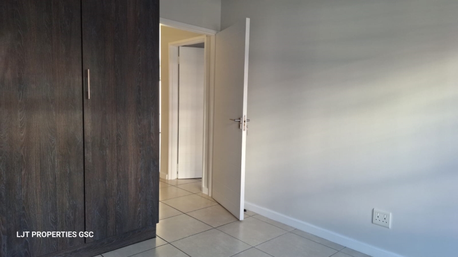 3 Bedroom Property for Sale in Greenstone Hill Gauteng