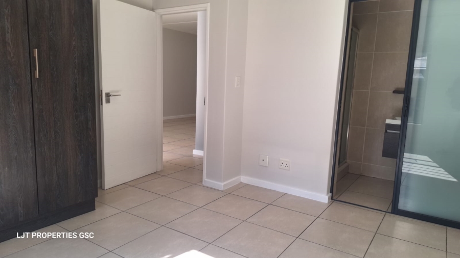 3 Bedroom Property for Sale in Greenstone Hill Gauteng
