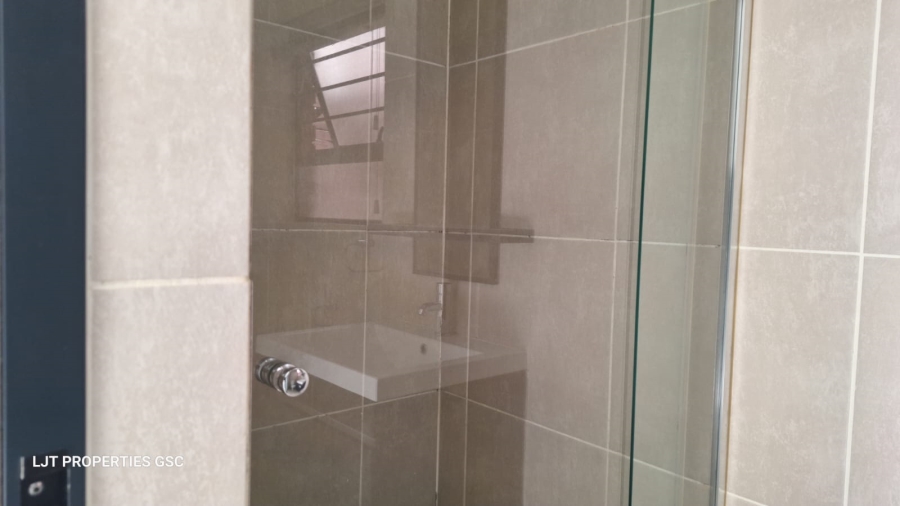 3 Bedroom Property for Sale in Greenstone Hill Gauteng