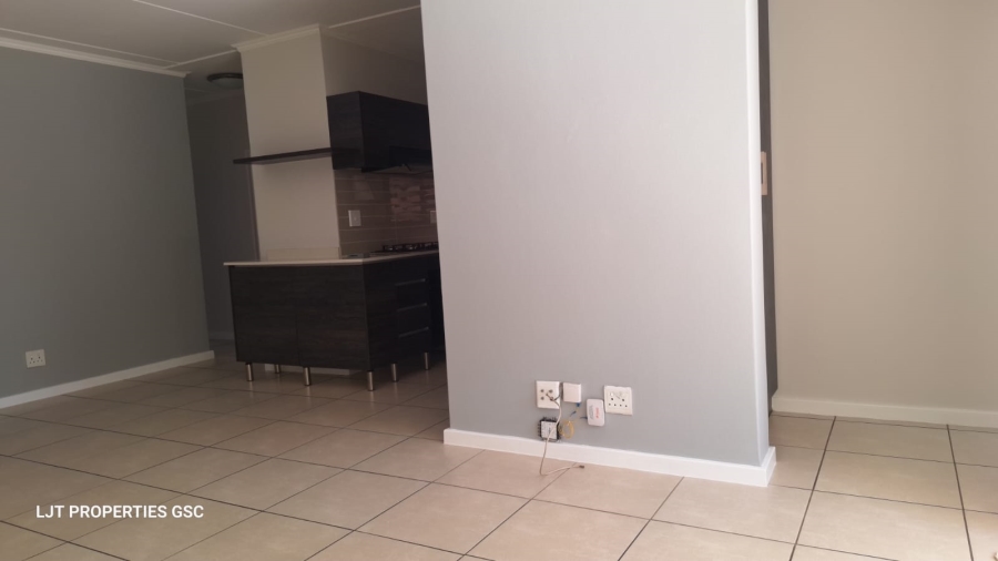 3 Bedroom Property for Sale in Greenstone Hill Gauteng