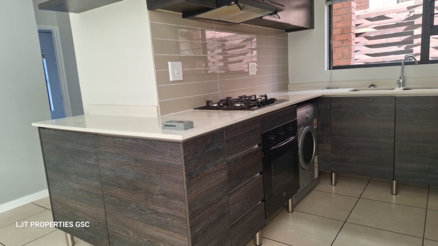 3 Bedroom Property for Sale in Greenstone Hill Gauteng