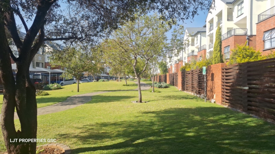 3 Bedroom Property for Sale in Greenstone Hill Gauteng
