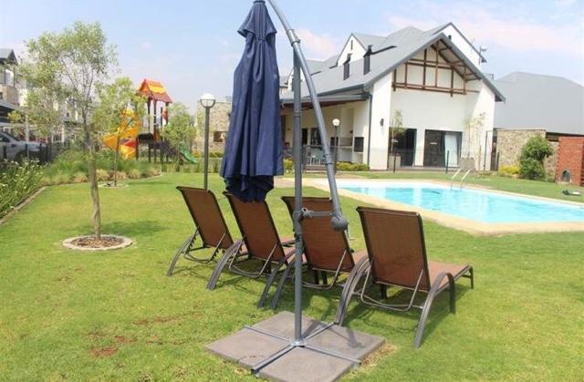 3 Bedroom Property for Sale in Greenstone Hill Gauteng