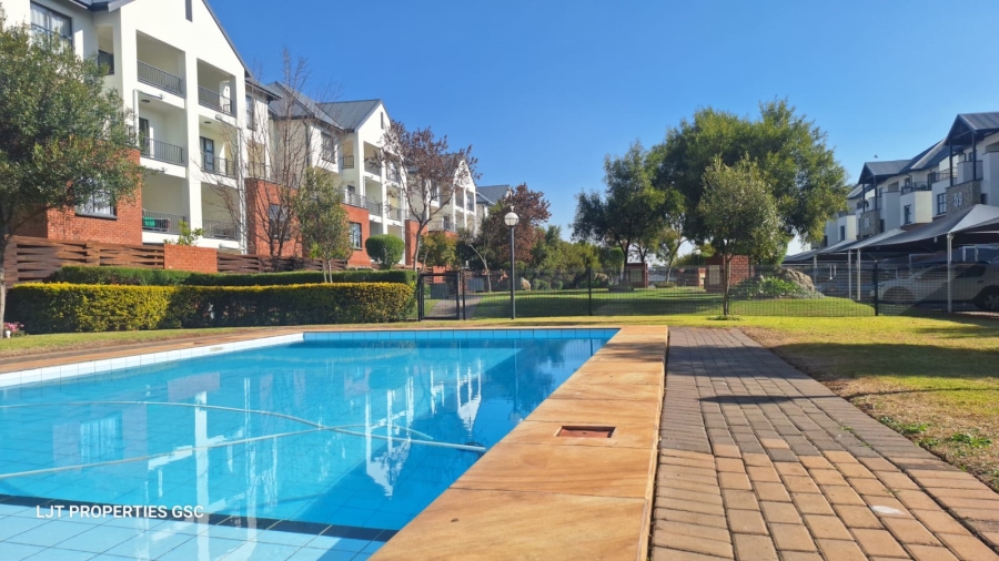 3 Bedroom Property for Sale in Greenstone Hill Gauteng