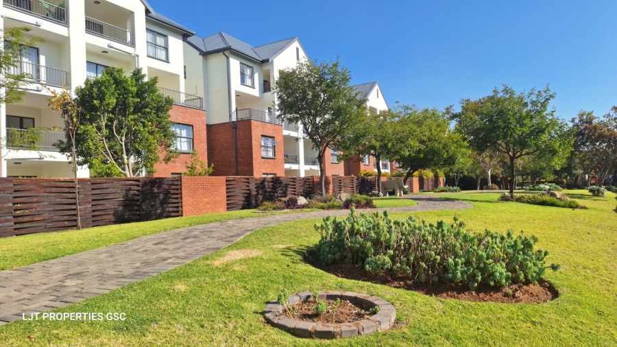 3 Bedroom Property for Sale in Greenstone Hill Gauteng