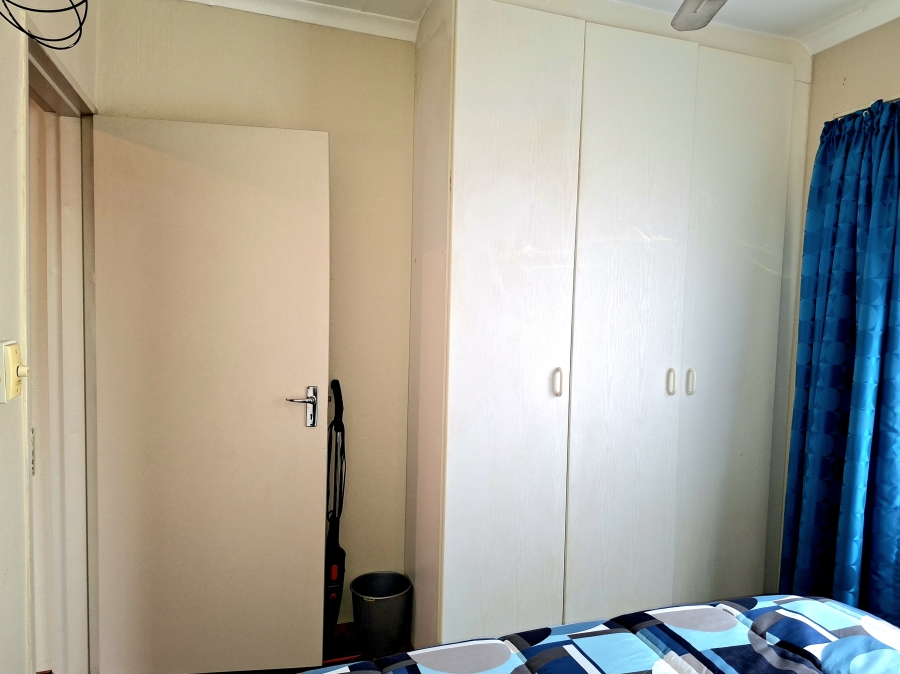 2 Bedroom Property for Sale in Willowbrook Gauteng