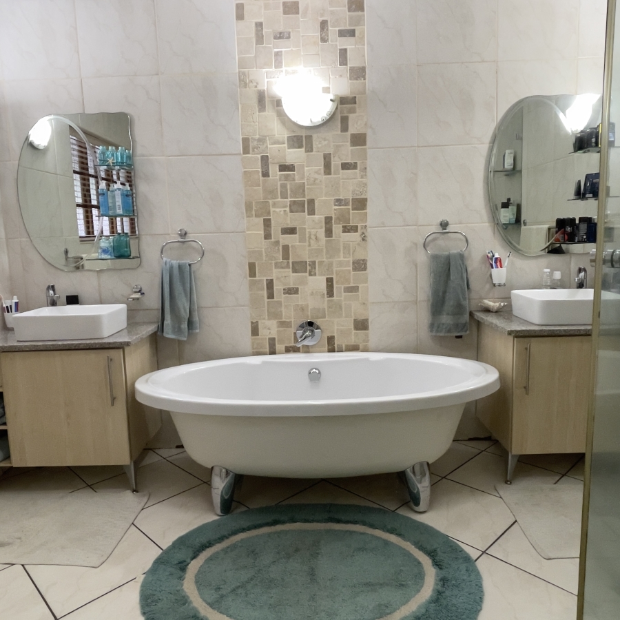 4 Bedroom Property for Sale in Bester Gauteng