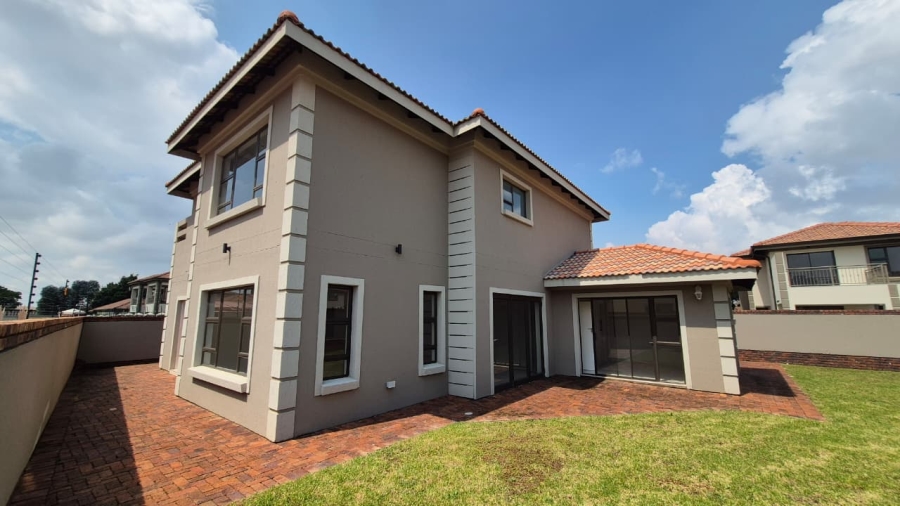 4 Bedroom Property for Sale in Comet Gauteng