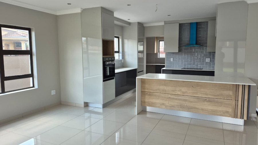 4 Bedroom Property for Sale in Comet Gauteng