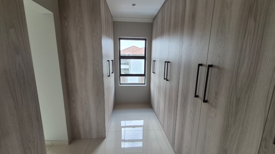 4 Bedroom Property for Sale in Comet Gauteng