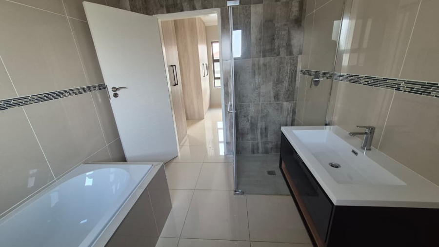 4 Bedroom Property for Sale in Comet Gauteng
