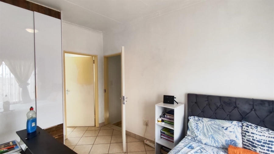 3 Bedroom Property for Sale in Dawn Park Gauteng